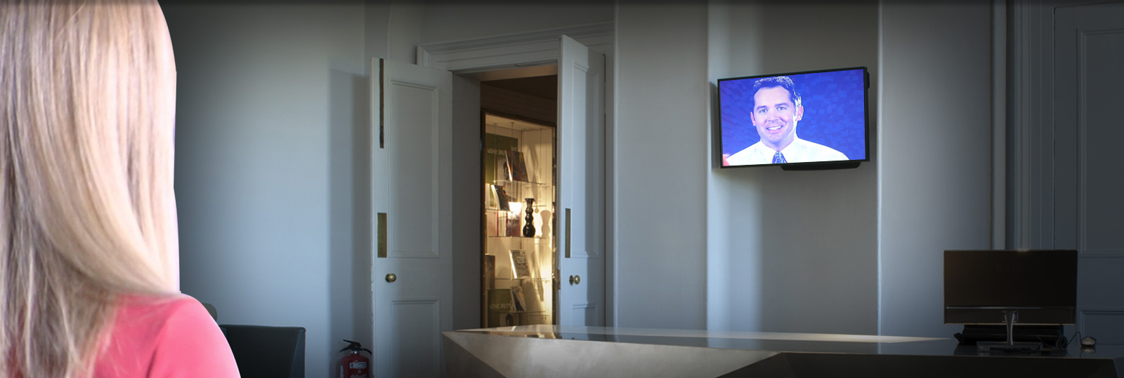 The Live Receptionist Improves Service And Saves Costs From The Workplace Any Member Of Your Staff Can Attend Front Desk Reception