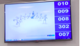 Affichage d’un numéro de ticket dans la zone d’attente
