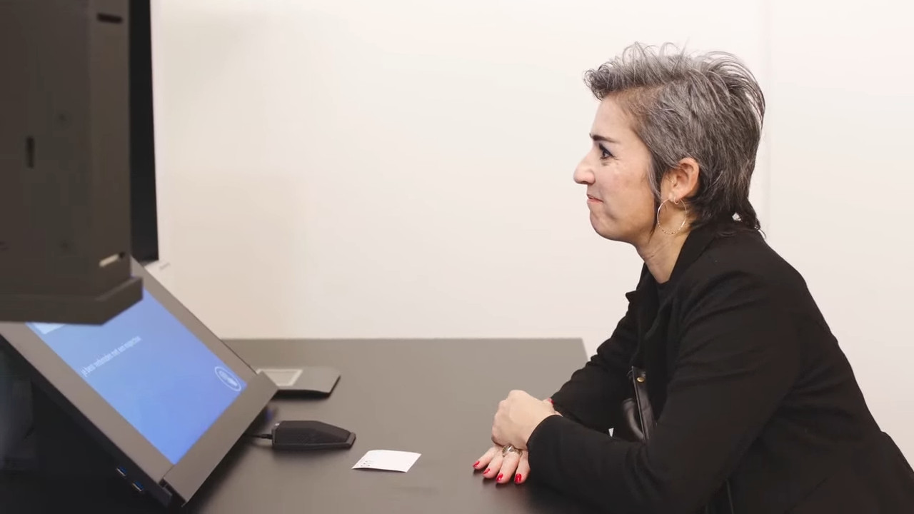 3D Kiosk voor Politie & Overheid | Virtueel Loket met Live Medewerker