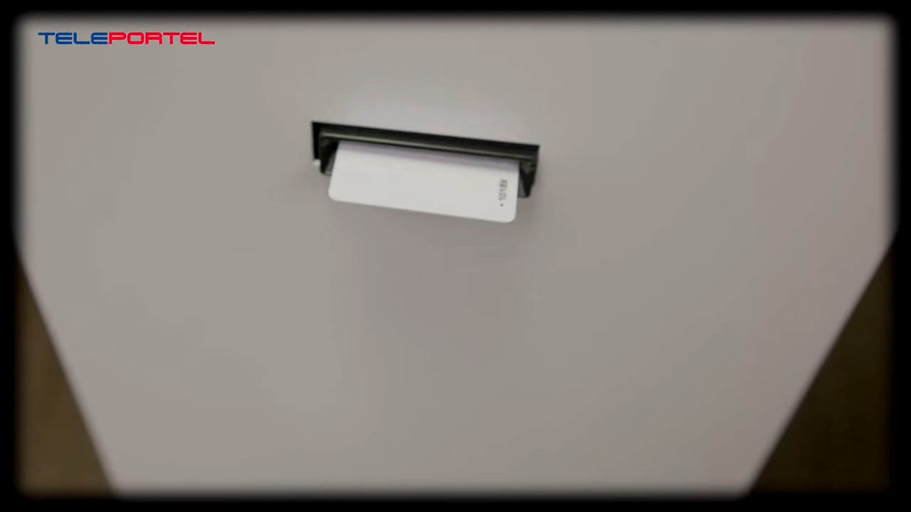 Secure Reception & Visitor Access Control | AI, Badges, QR Authentication & Remote Doors